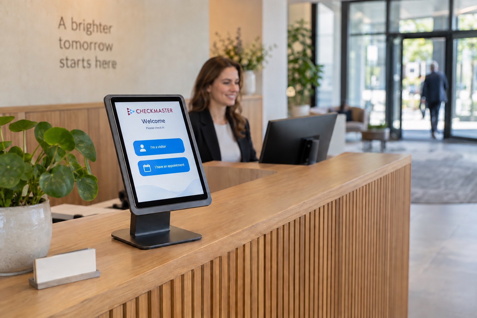 Illustratie van een ontvangstbalie met een tablet voor bezoekersregistratie